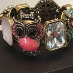 BETSEY JOHNSON OWLS & MIXED STONE STRETCH BRACELET